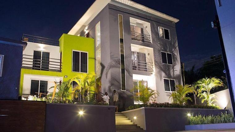 Nuben Court- Kumasi City Εξωτερικό φωτογραφία